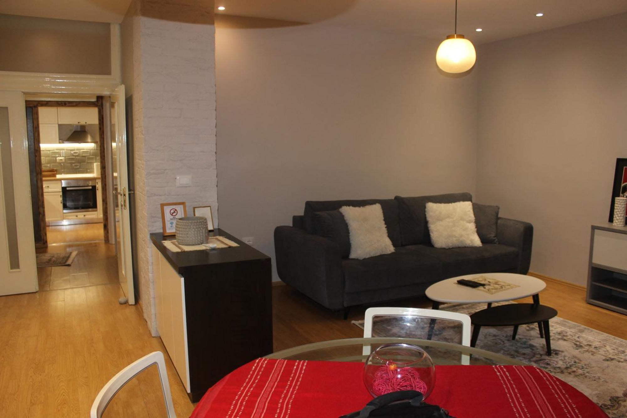 Luxury Blloku Tirana Apartment Luaran gambar