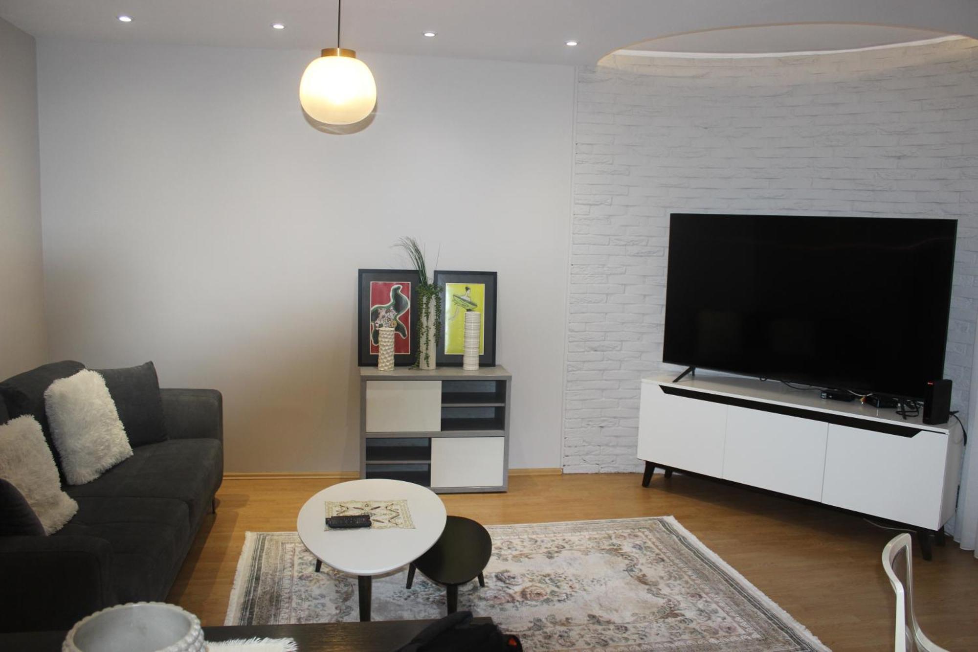 Luxury Blloku Tirana Apartment Luaran gambar